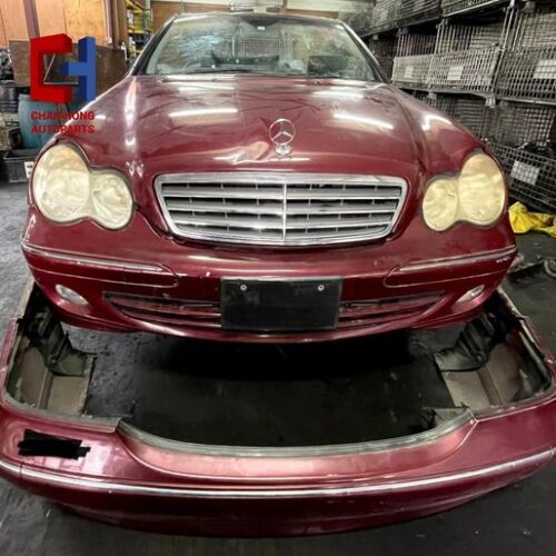 Mercedes-Benz C-Class W203 Half Cut